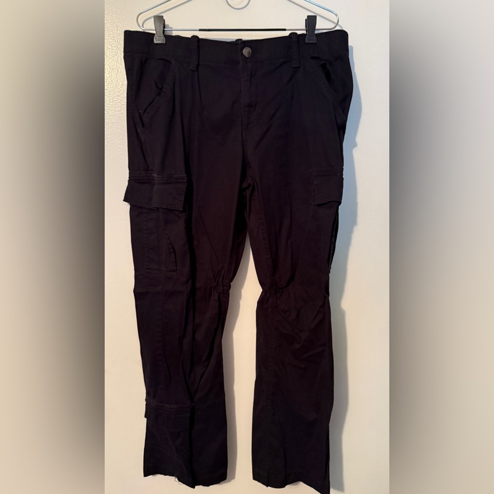 Natural Reflections Black Cargo Pants with Straight Leg Design